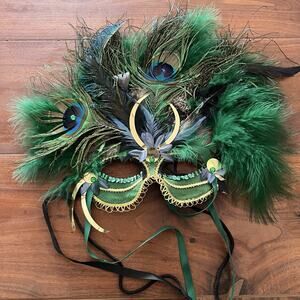 Vintage Gypsy Renaissance Handcrafted Peacock Feather Mask Alexis Green/Blue